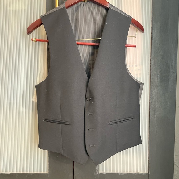 Calvin Klein- 3 piece suit - Picture 3 of 3